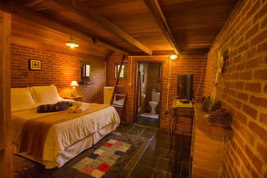 Quarto do Araucária à noite